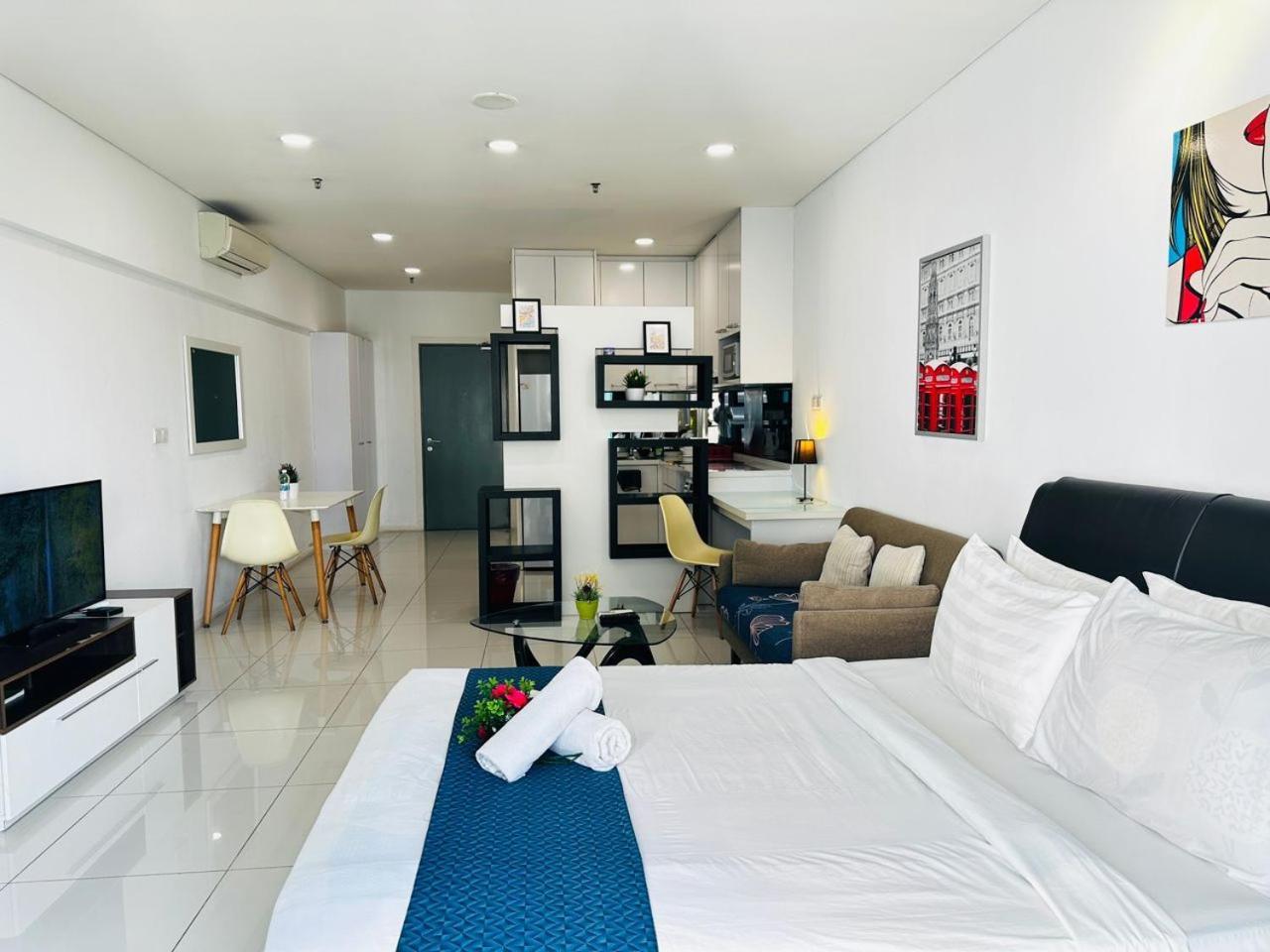 Summer Suites Klcc By Purple Orchid Kuala Lumpur Buitenkant foto