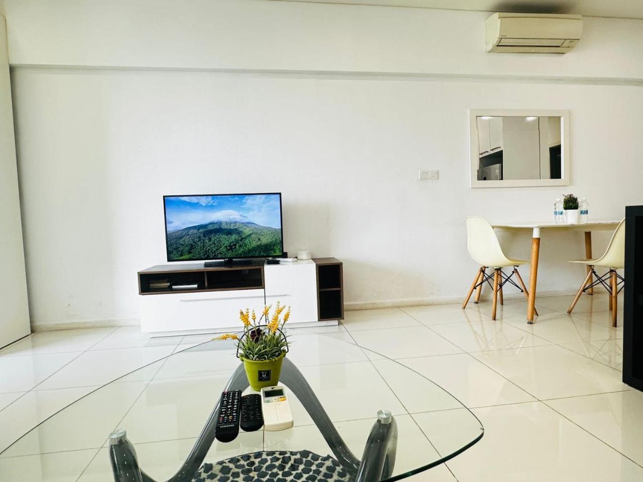 Summer Suites Klcc By Purple Orchid Kuala Lumpur Buitenkant foto