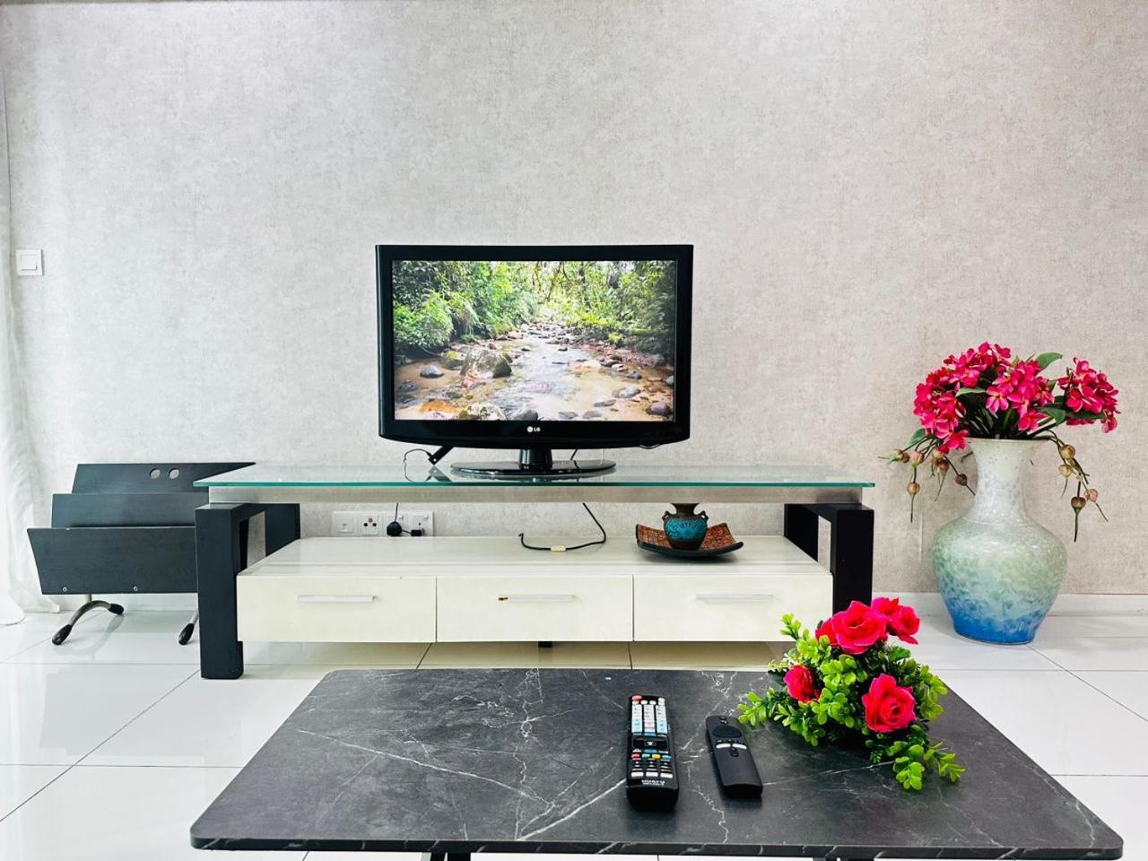 Summer Suites Klcc By Purple Orchid Kuala Lumpur Buitenkant foto
